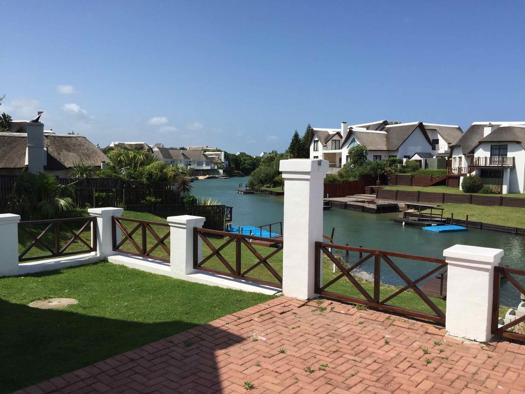 Thatch House On The Canals Villa St Francis Bay Exterior foto